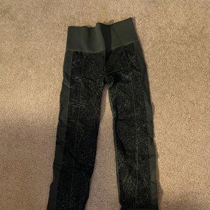 Lululemon Ebb to Street Legging